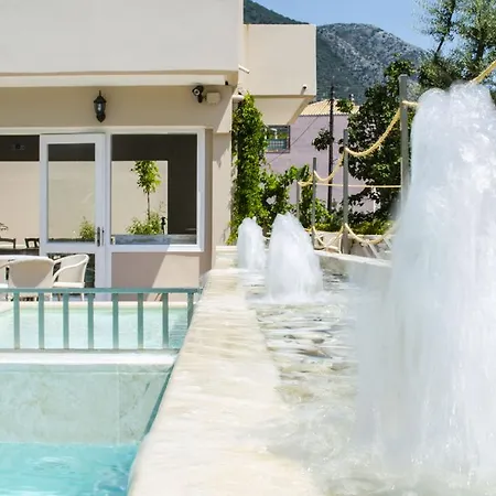 Happyland Hotel Apartments-3